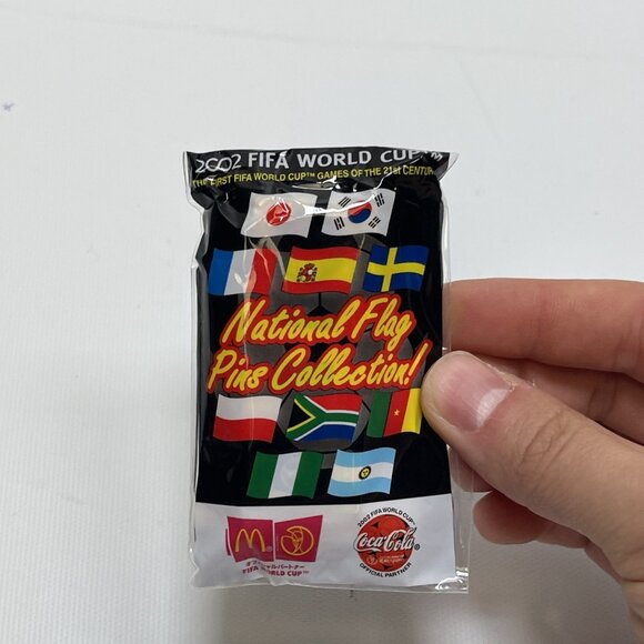 FIFA WORLD CUP 2002 Nigeria National Flag Pin McDonalds Coca Cola 1x2.5” - Picture 5 of 6
